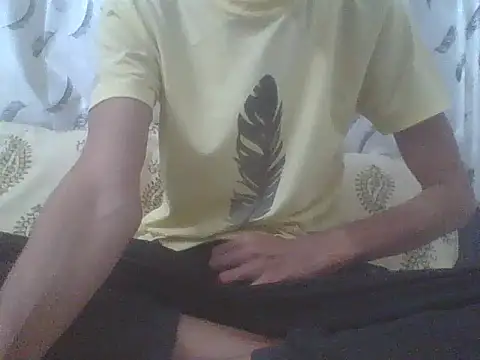 Snapshot of fckboy987 chatting on November 16, 5:18 pm fckboy987 online show from November 16, 5:18 pm