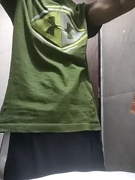 Snapshot of fckboy987 chatting on January 16, 4:11 pm fckboy987 online show from January 16, 4:11 pm