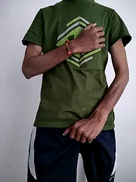 Snapshot of fckboy987 chatting on February 7, 7:45 am fckboy987 online show from February 7, 7:45 am