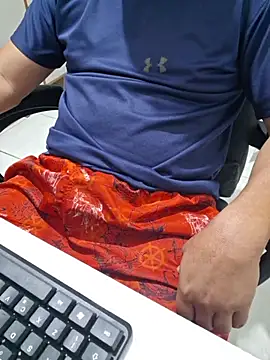 Carloskasado online show from December 4, 11:24 pm