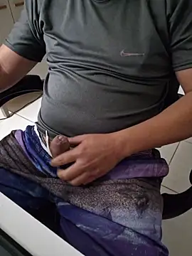 Carloskasado online show from January 6, 4:27 am