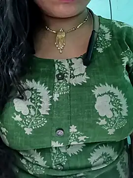 Snapshot of Anjali-bhabhi chatting on October 29, 8:16 am Anjali-bhabhi online show from October 29, 8:16 am