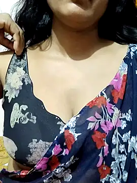 Snapshot of spicysuhana chatting on October 4, 5:55 pm spicysuhana online show from October 4, 5:55 pm