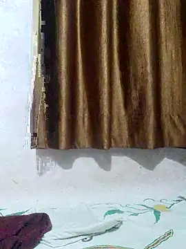 Snapshot of spicysuhana chatting on October 19, 11:16 pm spicysuhana online show from October 19, 11:16 pm