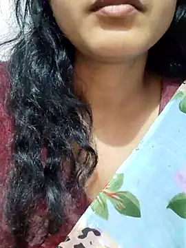 Snapshot of spicysuhana chatting on November 16, 11:10 pm spicysuhana online show from November 16, 11:10 pm