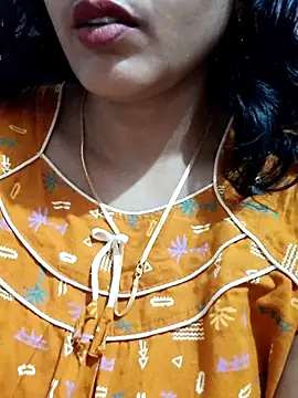 Snapshot of spicysuhana chatting on November 28, 1:08 am spicysuhana online show from November 28, 1:08 am