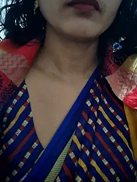 Snapshot of spicysuhana chatting on November 29, 12:13 am spicysuhana online show from November 29, 12:13 am