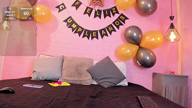 MayteLiu  online show from September 26, 12:53 pm