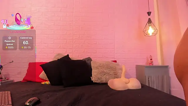 MayteLiu  online show from October 15, 12:38 pm