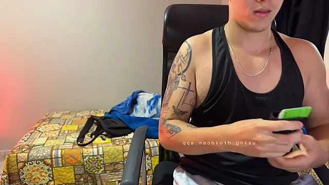 edwinsalvatorex online show from December 18, 4:51 am