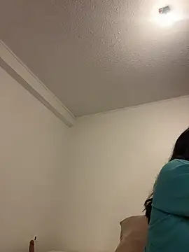 princesaliay online show from April 20, 10:51 am