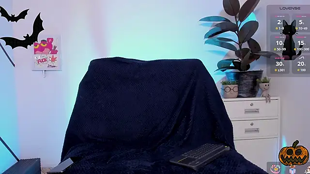 Room 69x online show from October 24, 3:47 am