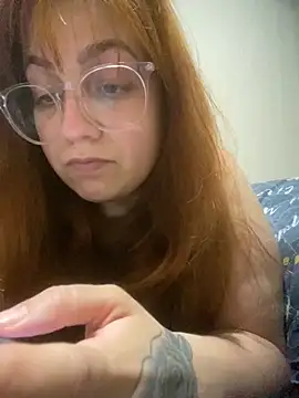 witchkiki online show from October 6, 4:21 am