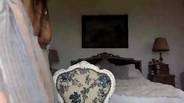 Snapshot of venuslibre chatting on November 30, 12:42 pm venuslibre online show from November 30, 12:42 pm