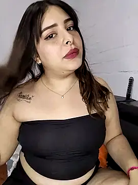 Nahomy cm online show from September 18, 10:01 pm