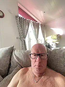 philefc online show from March 5, 9:38 am