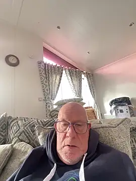 philefc online show from March 11, 11:16 am