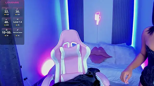 hannaferrati online show from September 17, 3:41 am