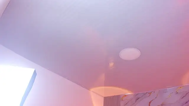 hannaferrati online show from October 18, 5:21 am