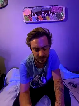 Snapshot of 3615-ULLA chatting on November 21, 3:05 am 3615-ULLA online show from November 21, 3:05 am