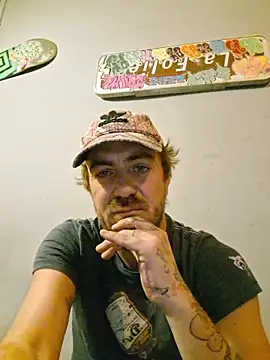 Snapshot of 3615-ULLA chatting on November 27, 5:31 am 3615-ULLA online show from November 27, 5:31 am