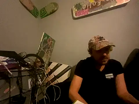 3615-ULLA online show from January 5, 6:44 pm