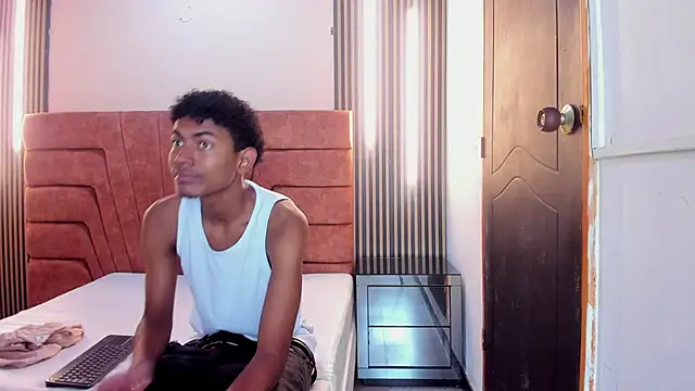 FYKMOR 1 online show from September 24, 3:54 am