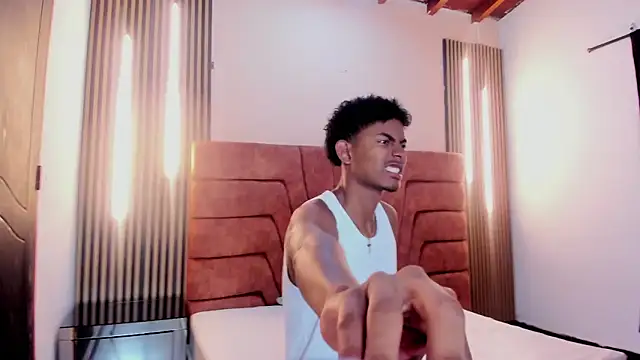 FYKMOR 1 online show from October 4, 3:48 am