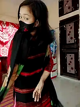 Snapshot of Sweet_Bindika07 chatting on September 22, 4:47 am Sweet Bindika07 online show from September 22, 4:47 am