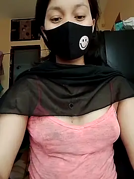 Snapshot of Sweet_Bindika07 chatting on October 2, 2:40 am Sweet Bindika07 online show from October 2, 2:40 am