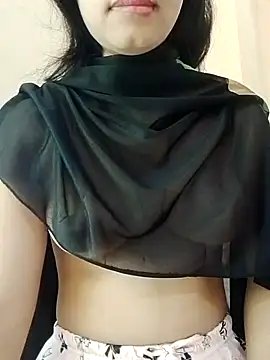 Snapshot of Sweet_Bindika07 chatting on October 20, 2:56 am Sweet Bindika07 online show from October 20, 2:56 am