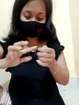 Snapshot of Sweet_Bindika07 chatting on October 26, 3:29 pm Sweet Bindika07 online show from October 26, 3:29 pm