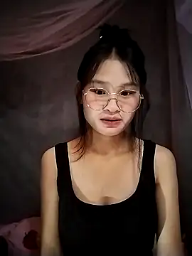 Snapshot of saronla_03 chatting on November 14, 2:32 am saronla 03 online show from November 14, 2:32 am