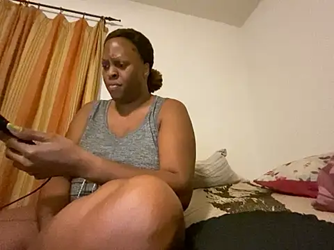 Snapshot of KANDIS864 chatting on October 16, 3:07 am KANDIS864 online show from October 16, 3:07 am