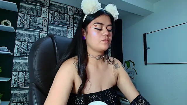 Snapshot of Mia_Morelli_ chatting on September 26, 5:00 am Mia Morelli online show from September 26, 5:00 am