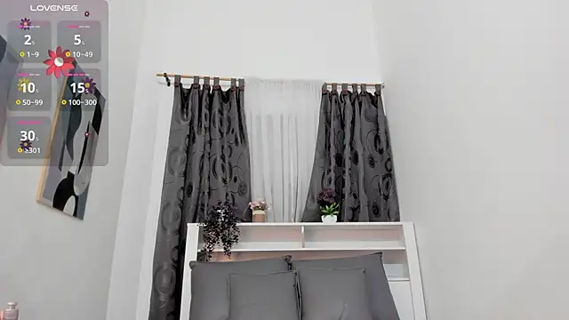 Mistt Mia online show from October 19, 12:17 pm