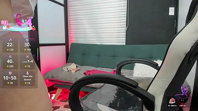 SamaraAnders  online show from October 19, 4:57 am