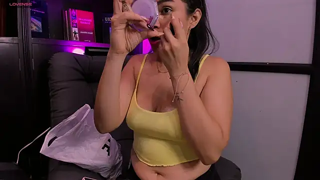 SamaraAnders  online show from November 23, 4:23 am