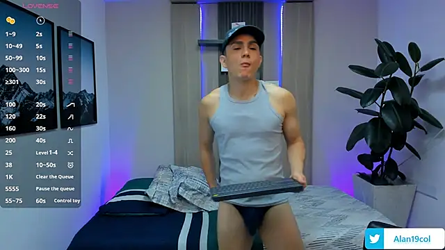 alan nd kevin online show from November 29, 11:46 am