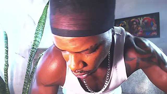 Snapshot of MrByronStallion chatting on October 11, 11:25 pm MrByronStallion online show from October 11, 11:25 pm