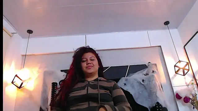 CloeStron online show from October 22, 10:59 am