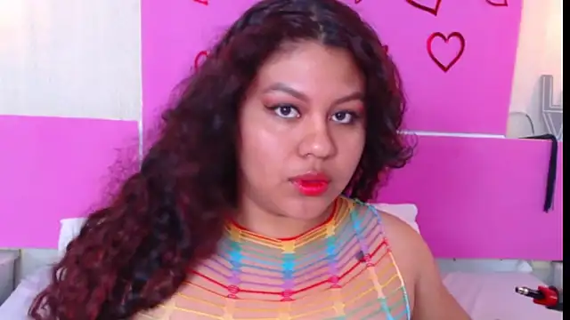 CloeStron online show from November 14, 7:23 pm