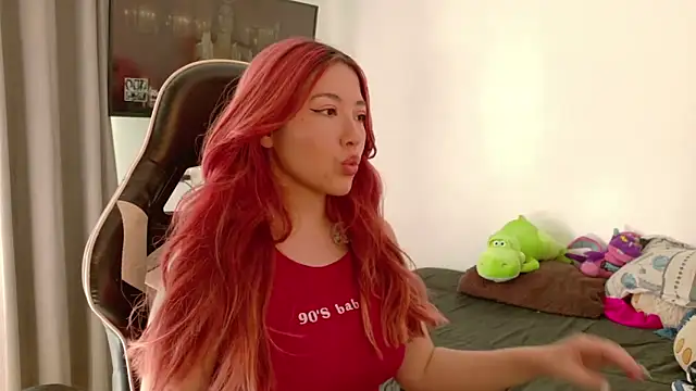 Snapshot of lunnaa_ chatting on September 11, 8:09 pm lunnaa online show from September 11, 8:09 pm