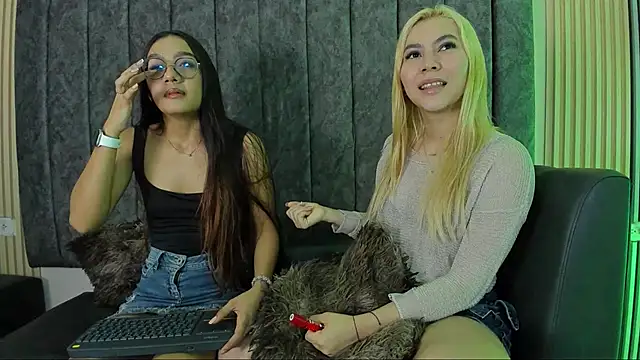 rubby lux online show from December 3, 2:04 pm