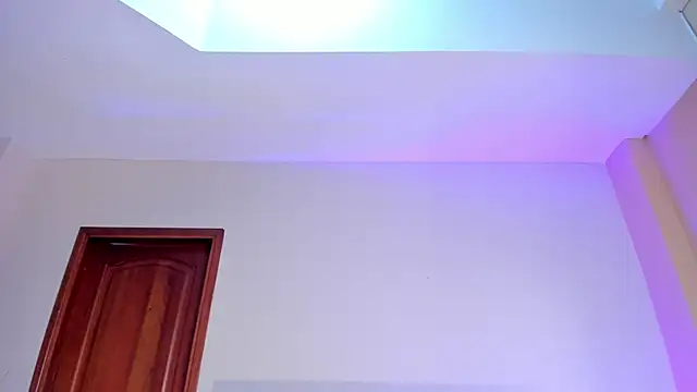 SerenaAveline online show from November 4, 11:15 pm