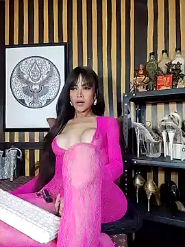 Snapshot of AngelMisterious chatting on October 23, 9:57 pm AngelMisterious online show from October 23, 9:57 pm