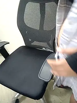 Snapshot of Bhabhiji1 chatting on February 26, 9:19 am Bhabhiji1 online show from February 26, 9:19 am