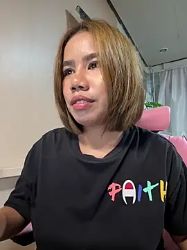 Snapshot of Kath_C chatting on November 1, 6:59 am Kath C online show from November 1, 6:59 am