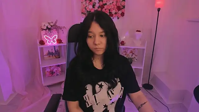 Snapshot of ScarlettMurr chatting on October 2, 7:04 am ScarlettMurr online show from October 2, 7:04 am