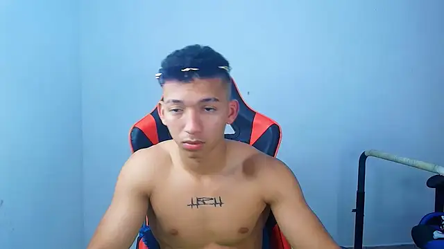 Snapshot of JuanchiT66 chatting on September 23, 3:31 am JuanchiT66 online show from September 23, 3:31 am